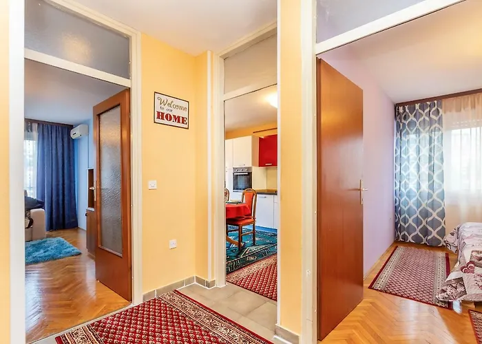 Apartment Infinity
